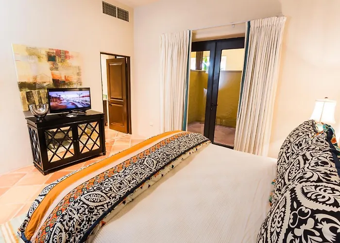 Hacienda Beach Club&Residences